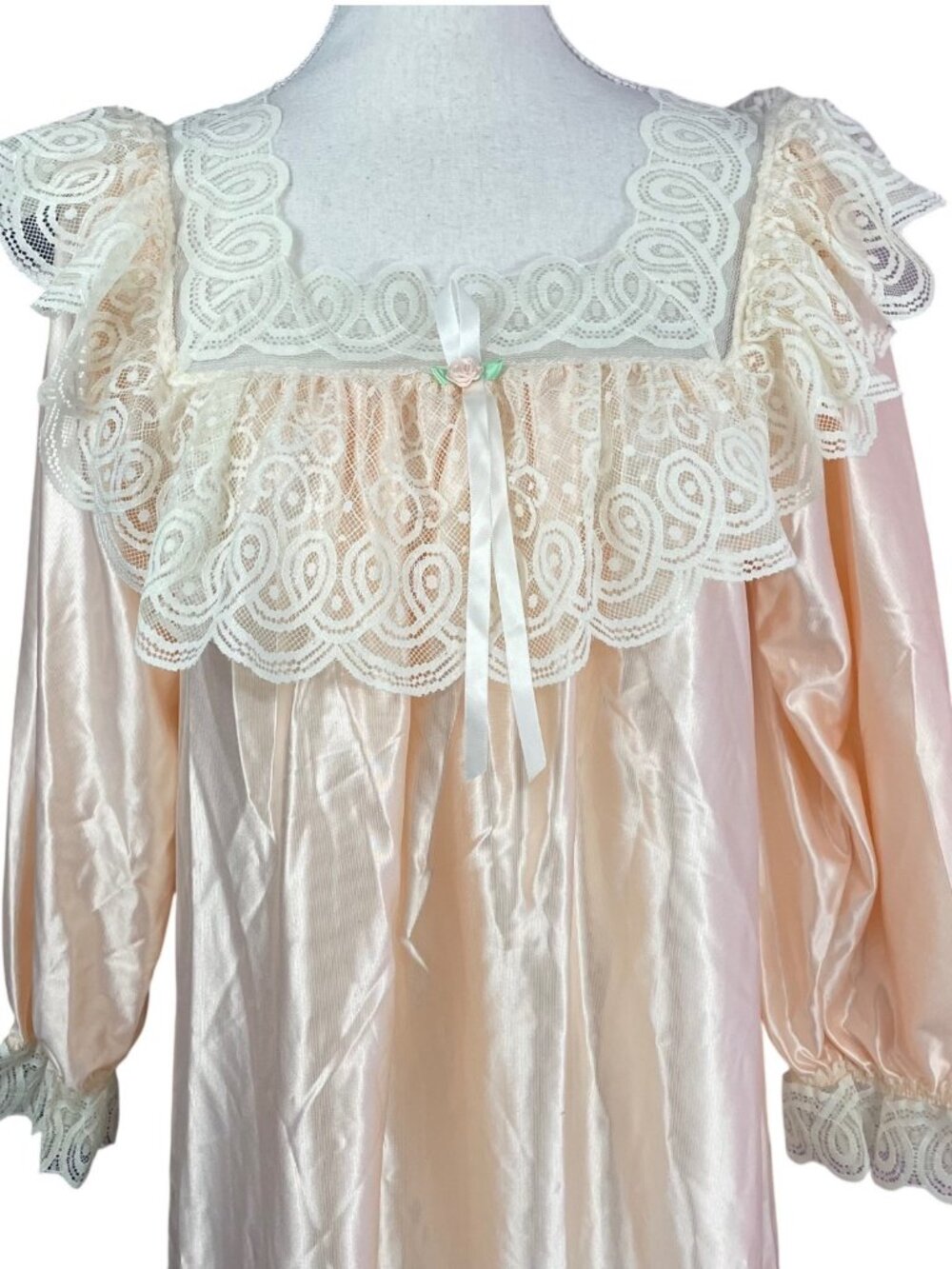 Victorian Satin Nightgown S Ribbon Rose Floral Scalloped Night Dress Blush Lace